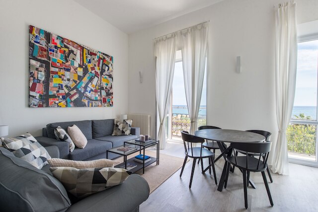 ロフト トリナクリア コン ビスタ マーレ