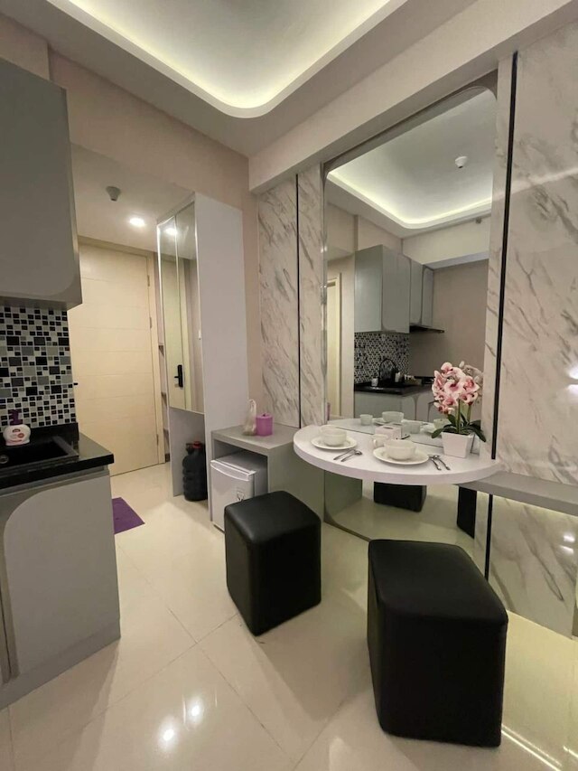 コスミー ベンソン アパートメント アット パクウォン モール