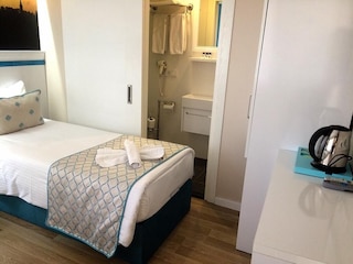 ア ウォームリー ウェルカム ホーム トゥ スター ホリデイ ホテル 6