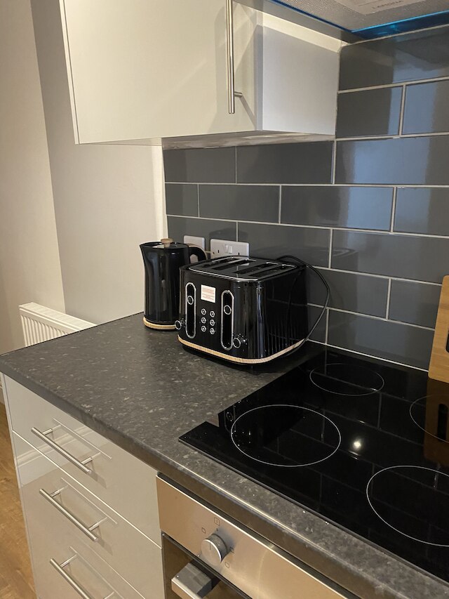 ラージ 3 ベッド ハウス スリープ 10 アンフィールド リバプール