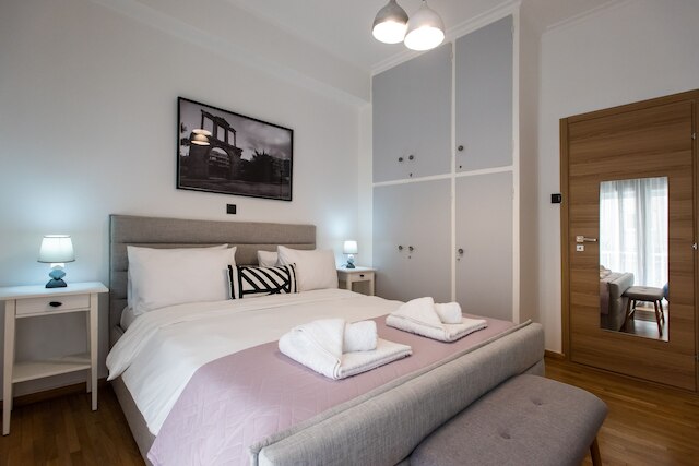 ブエ アーク ラビング アテネ