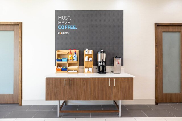 ホリデイ イン エクスプレス & スイーツ サンノゼ シリコン バレー by IHG