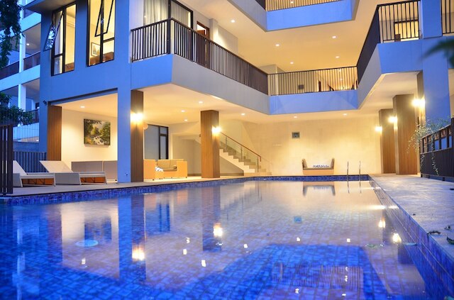 ラディアンス ヒル ビュー 10BR ヴィラ ウィズ ア プライベート ヒーテッド スイミング プール