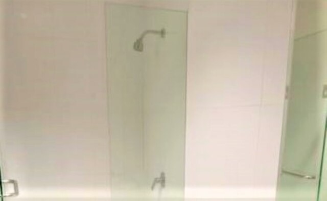 プラクス アパートメント バイ プラフィ & フレンズ