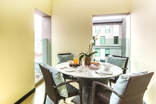 アーバン グリーン ホテル & スイーツ