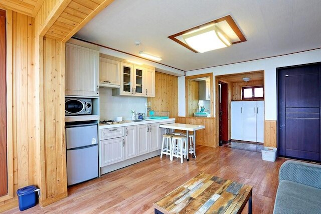 Seogwipo Livingstone Pension