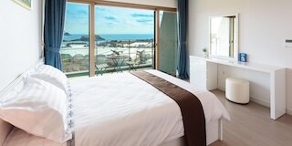 Seogwipo Etier Resort