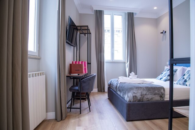 アド スイーツ トリトーネ