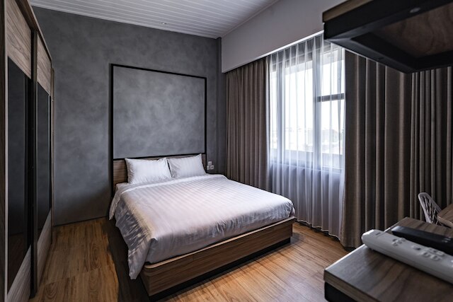 ロア リビング ソロ バル