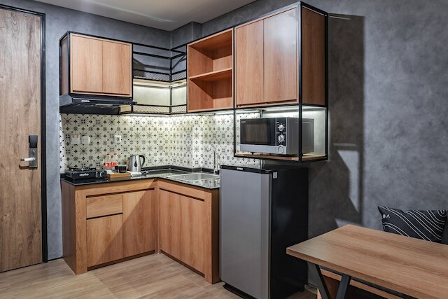 ロア リビング ソロ バル