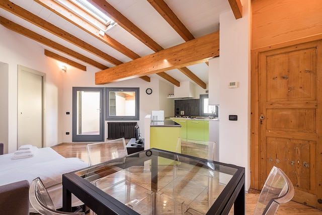 フォンダッツァ 87 ヴィチーノ アイ ジャルディーニ マルゲリータ