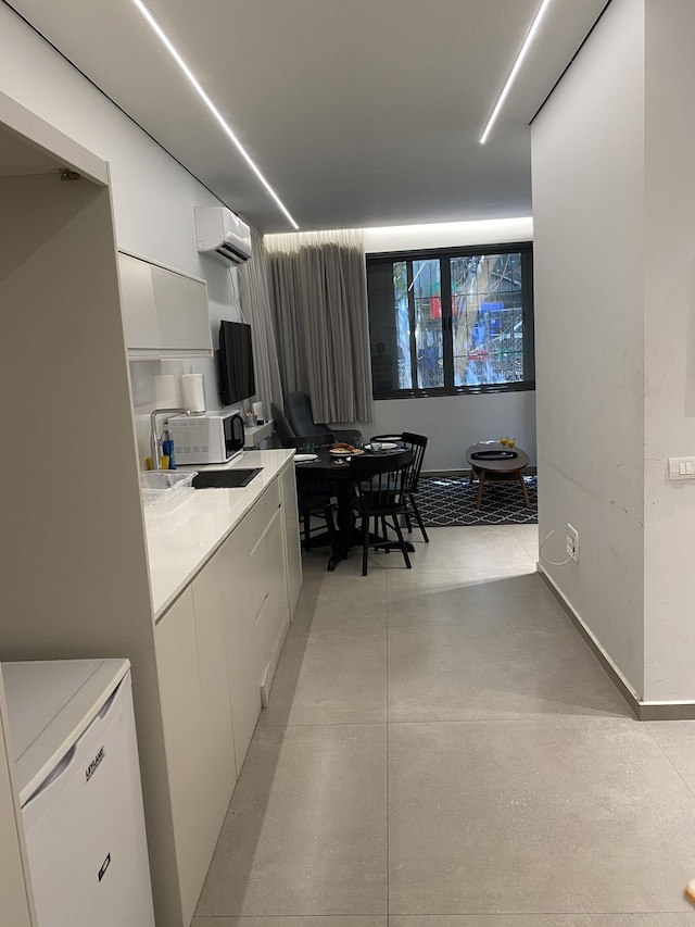 コージー アパートメント イン ザ ハート オブ テル アビブ