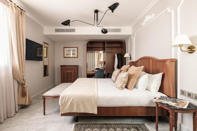 ザ ゴメリーノ ホテル