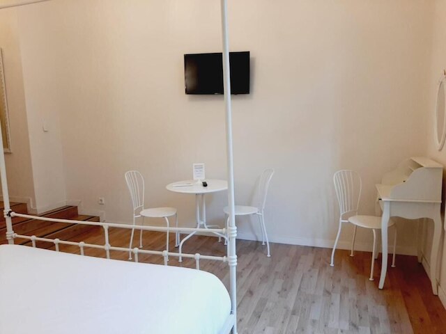 ホスタル ルミネ スイーツ バイ ガイアルームズ