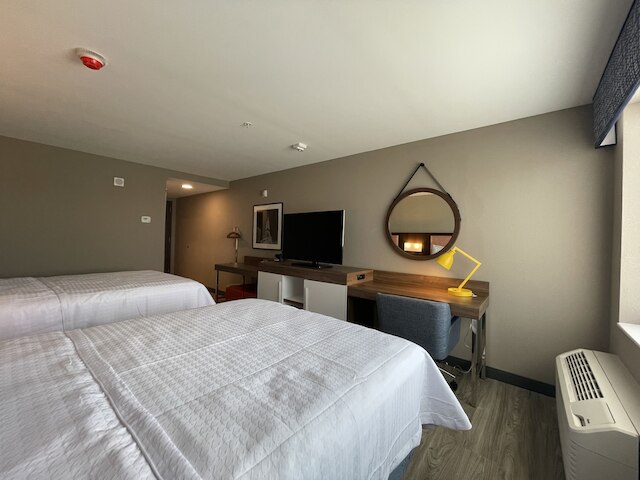 ハンプトン  イン インディアナポリス ダウンタウン イプイ