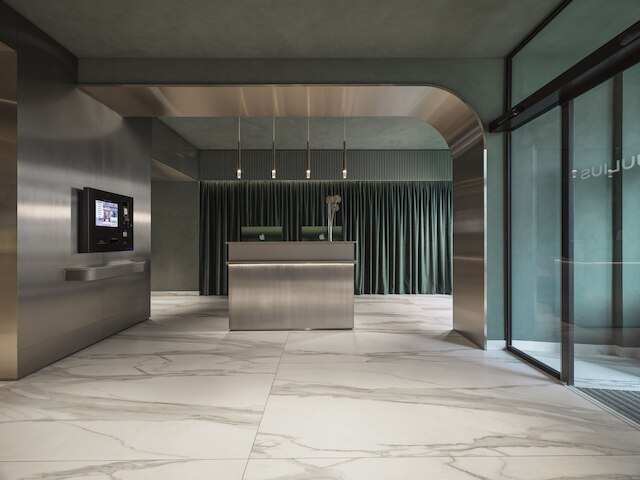 ザ ジュリアス プラハ