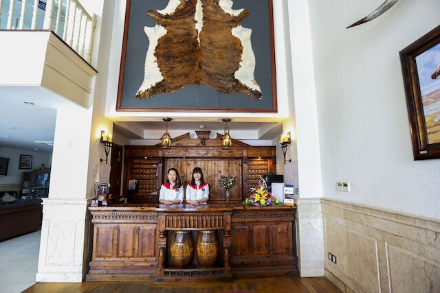 セブンティーン サルーン ホテル