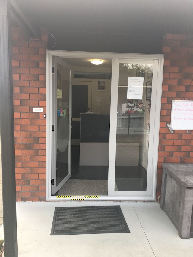 レッド ロック サーマル モーテル