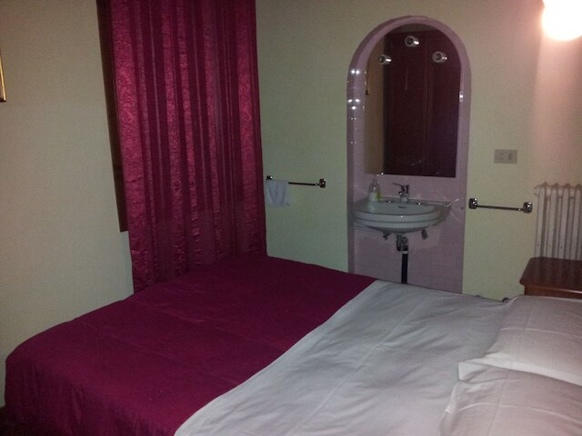 ホテル カーサ リンガー