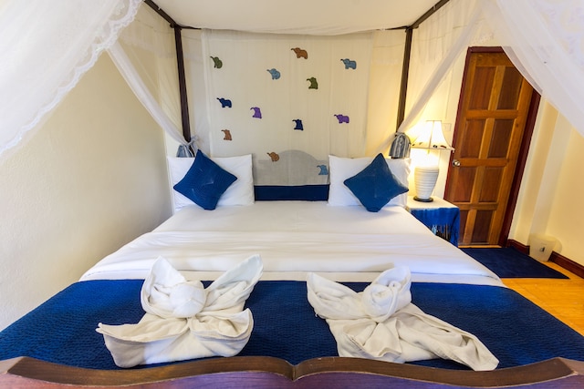 チャンモイ ハウス (リトル ビレッジ)