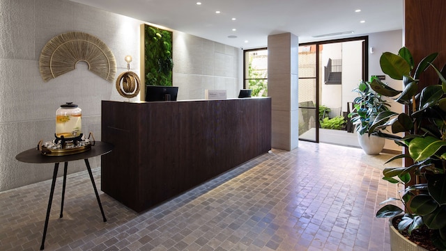 アトーチャ ホテル マドリード、タペストリー コレクション by ヒルトン