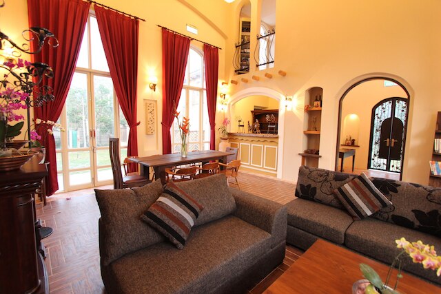 マイ シャトー (漫步酒莊)