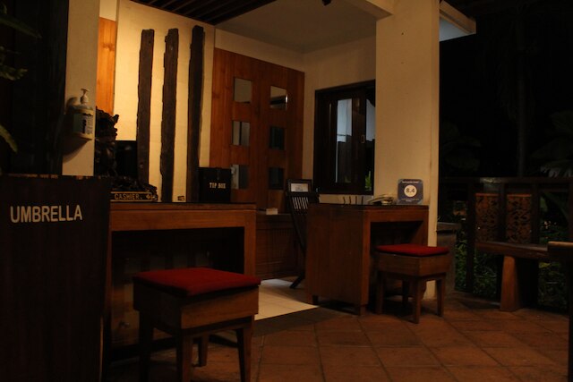 サリナンデ ホテル