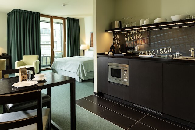 クリッパー ボーディングハウス - ベルリン - ゲンダルメンマルクト