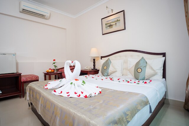 シルバー マウンツ ホテル