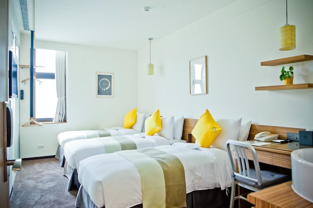 ビー ハウス バイ コスモス クリエイション - 台北 メイン ステーション (天成文旅蜂巢台北車站)