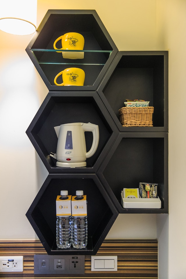 ビー ハウス バイ コスモス クリエイション - 台北 メイン ステーション (天成文旅蜂巢台北車站)