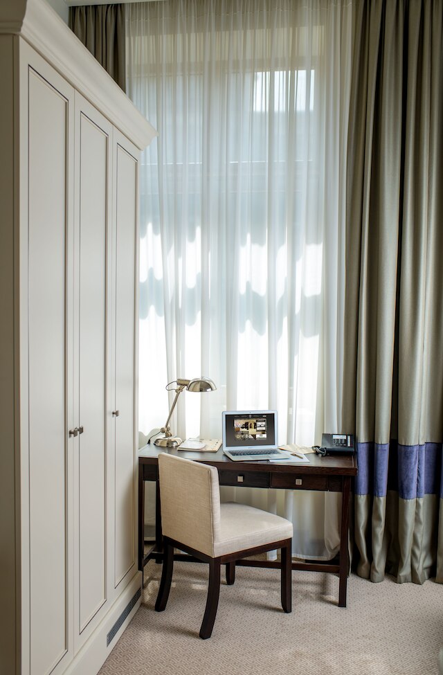 アストリア ホテル