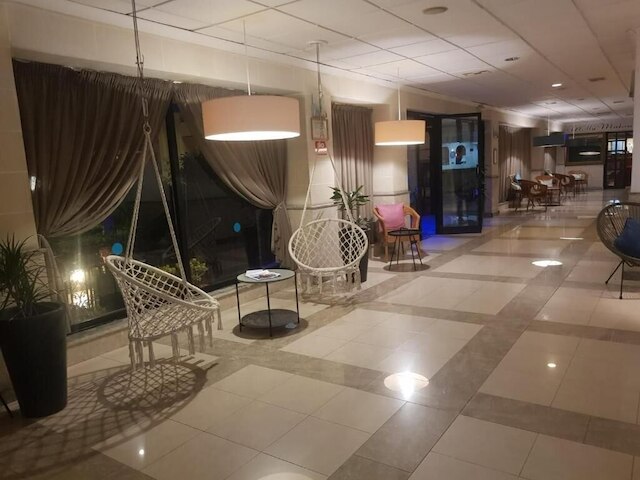 ザ サン アントン ホテル