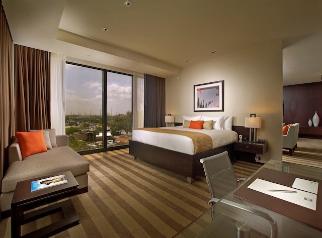 エブ ホテル マイアミ