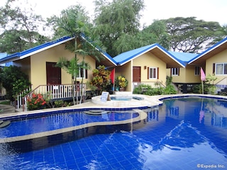 ブルー ラグーン イン & スイーツ