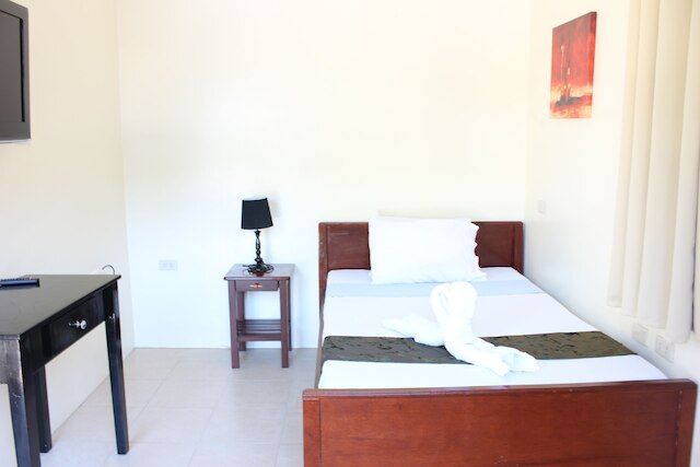 ブルー ラグーン イン & スイーツ