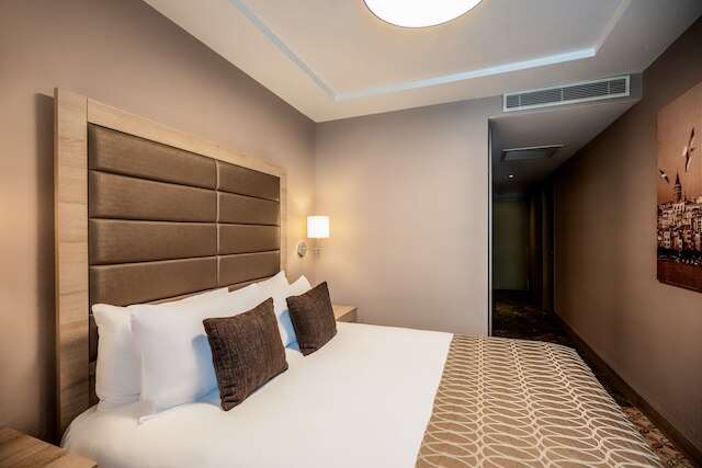 ニディヤ ホテル ガラタポート