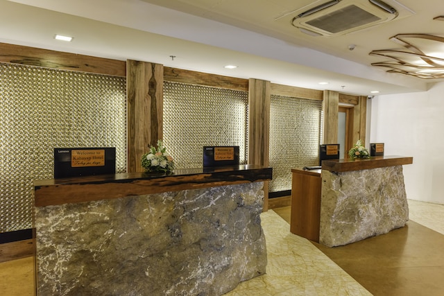 カバヤン ホテル