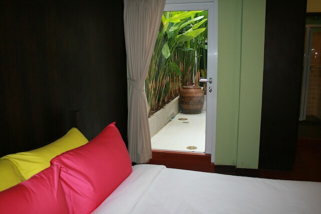 サバイ バンコク ホテル