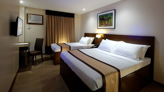 ゴールデン プリンス ホテル アンド スイーツ