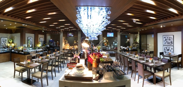 ゴールデン プリンス ホテル アンド スイーツ