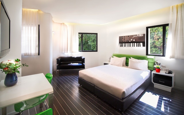 130 ロック アパートメンツ