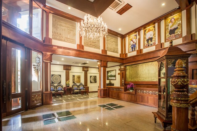 エンプレス レジデンス リゾート & スパ