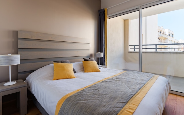 レジデンス ラグランジュ バカンス レ パティオス ウージェニ