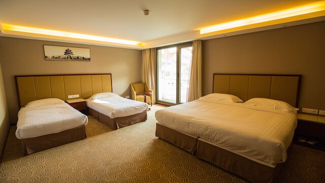 ホワティエン シナゴーラ ホテル