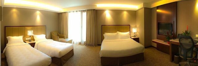 ホワティエン シナゴーラ ホテル