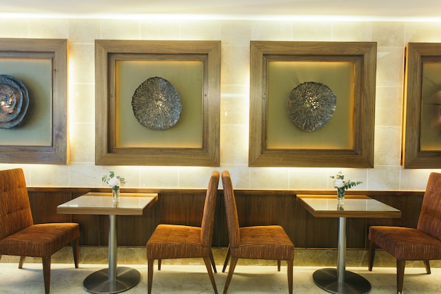 トムソン レジデンス ホテル