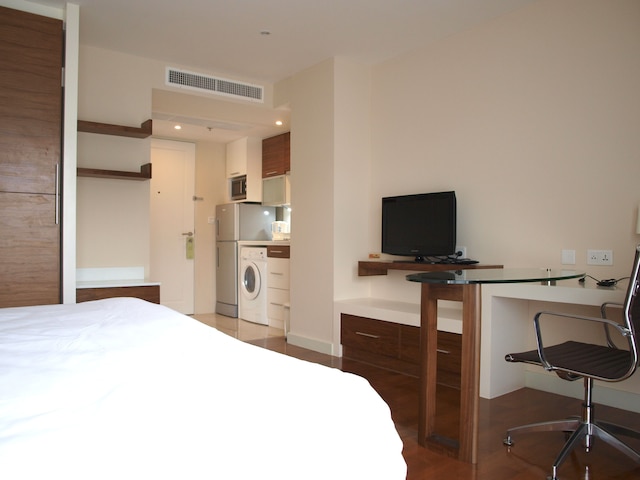 トムソン レジデンス ホテル