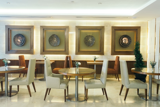 トムソン レジデンス ホテル