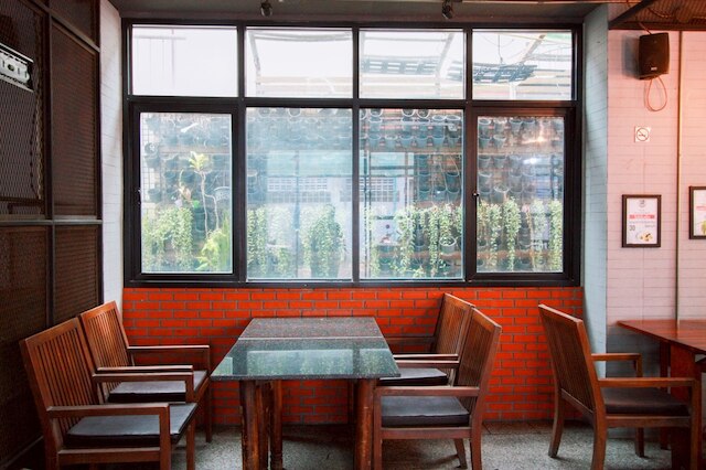 18 コインズ パタヤ ホステル